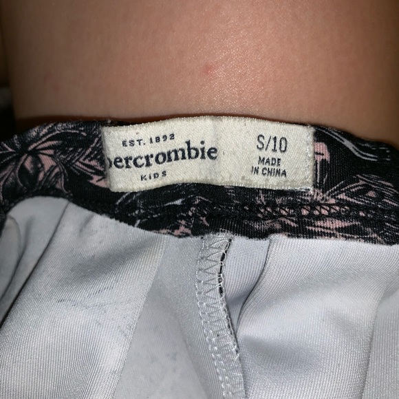 Skirt - Picture 3 of 3